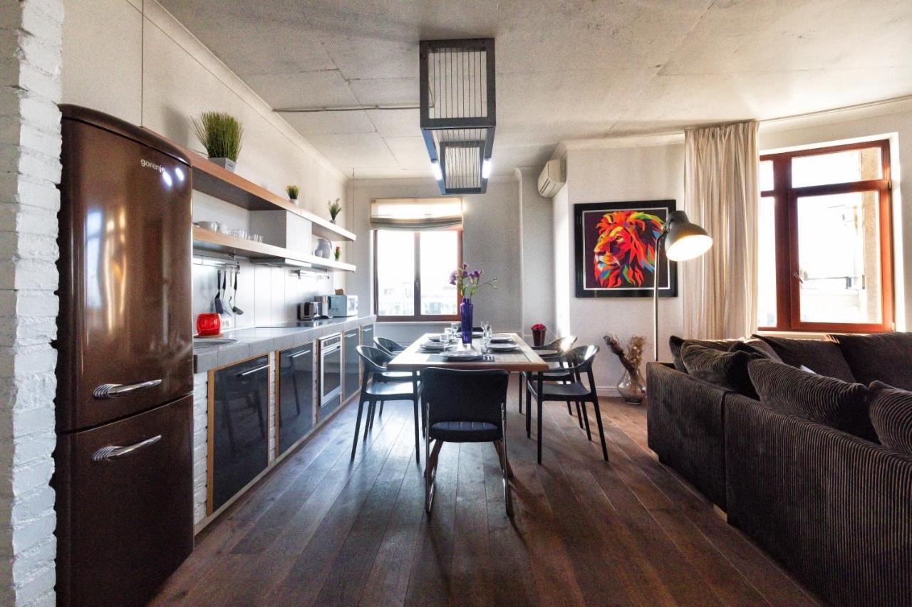 Central Park Apartments Odessa Buitenkant foto