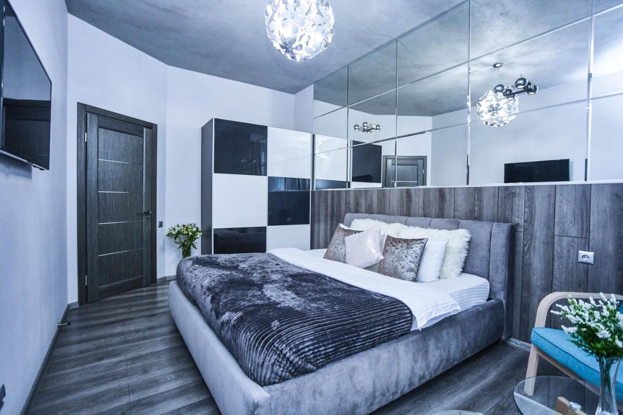 Central Park Apartments Odessa Buitenkant foto