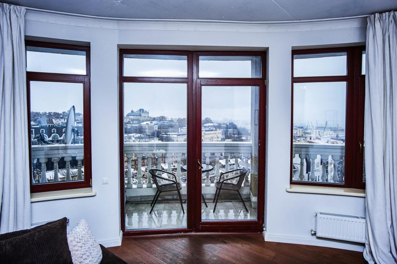 Central Park Apartments Odessa Buitenkant foto