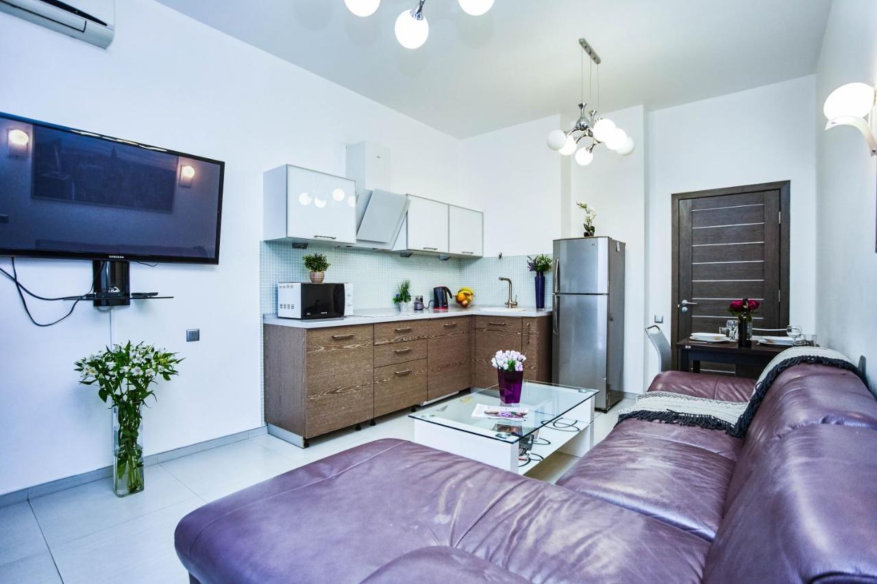 Central Park Apartments Odessa Buitenkant foto