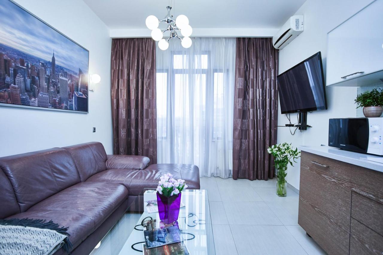Central Park Apartments Odessa Buitenkant foto