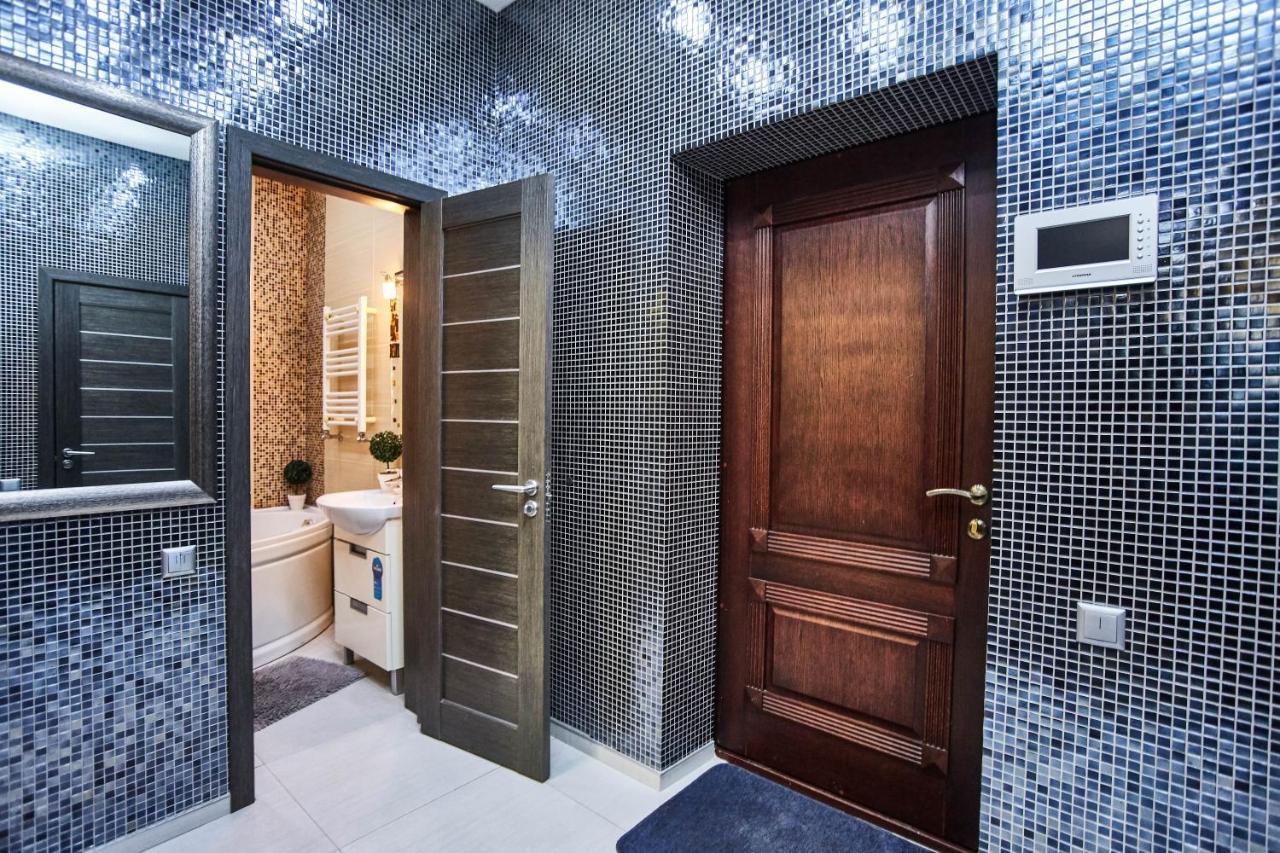 Central Park Apartments Odessa Buitenkant foto