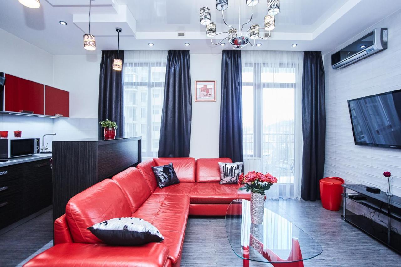Central Park Apartments Odessa Buitenkant foto